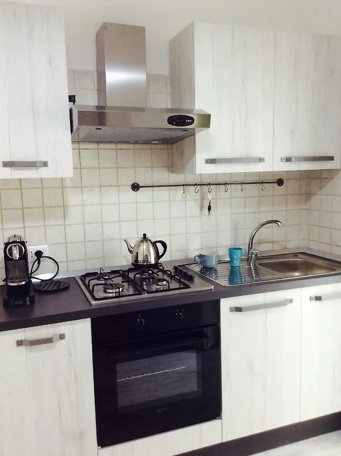 ***  Bed and Breakfast Like Family House Roma Italia